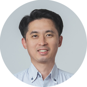 営業ディレクターの顔写真
